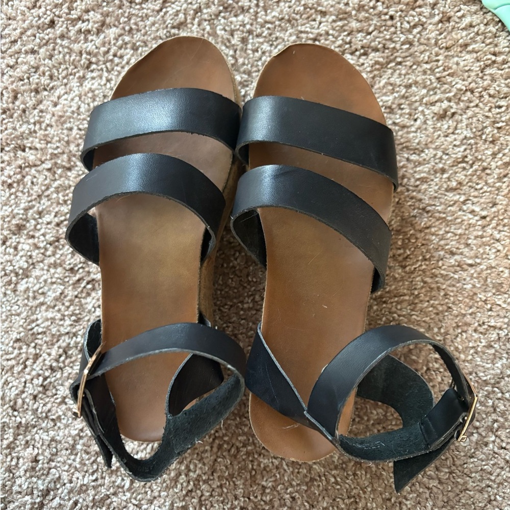Patrizia Luca Black and Brown Sandals Modern Minimalist Design